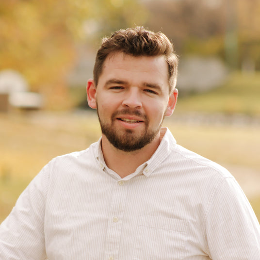 Eric Wall Canada with Pine View Buildings